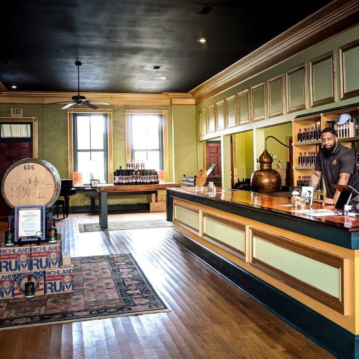 Visit the tasting room of Richland Rum in Richland, GA. take a distillery, book a rum tasting, enjoy a cocktail or a cup of rum barrel aged coffee and enjoy conversation with our Rumologists